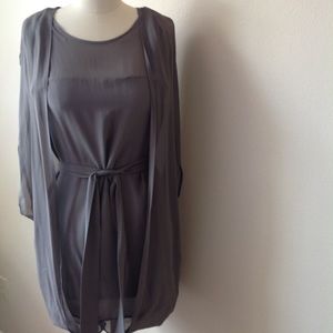 GOLD HAWK 100% SILK DRESS